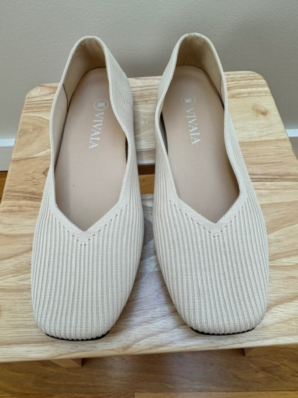 Vivaia Square Toe Flats - Picture 3 of 8